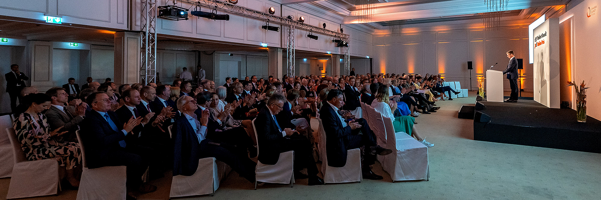 Medien-Preis 2023 Hintergrund Medien-Preis 2023 Hintergrund